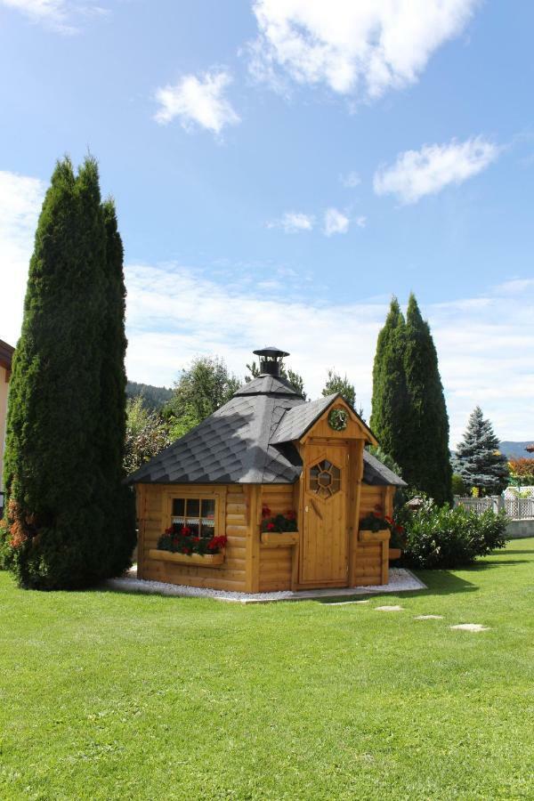 ホテル Haus Anni ラートシュタット エクステリア 写真